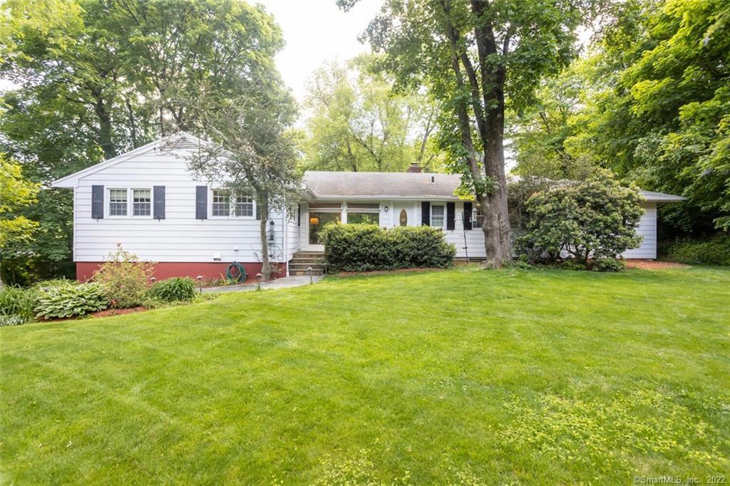16 Pond Road Stamford, CT 06902 - Photo 1 of 1 Gallery Image 1