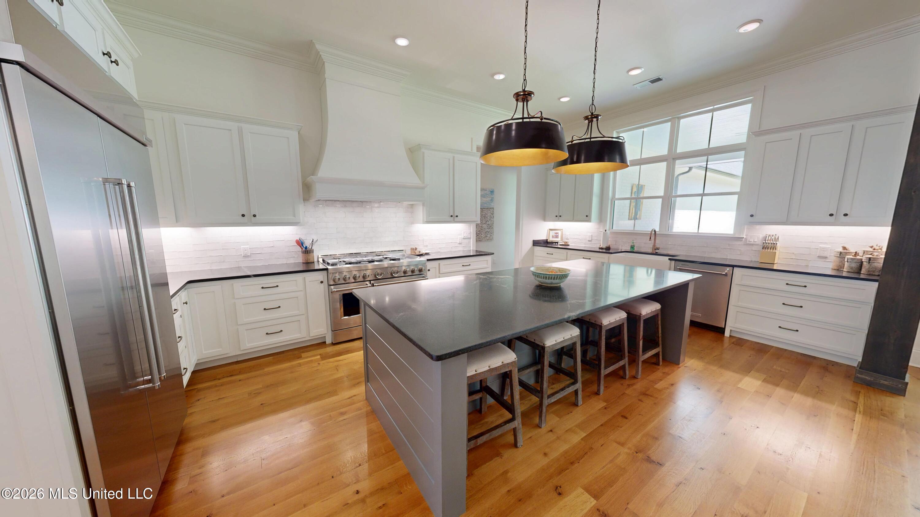 1178 Hickory Ridge Drive Hernando, MS 38632 - Photo 23 of 65 Kitchen