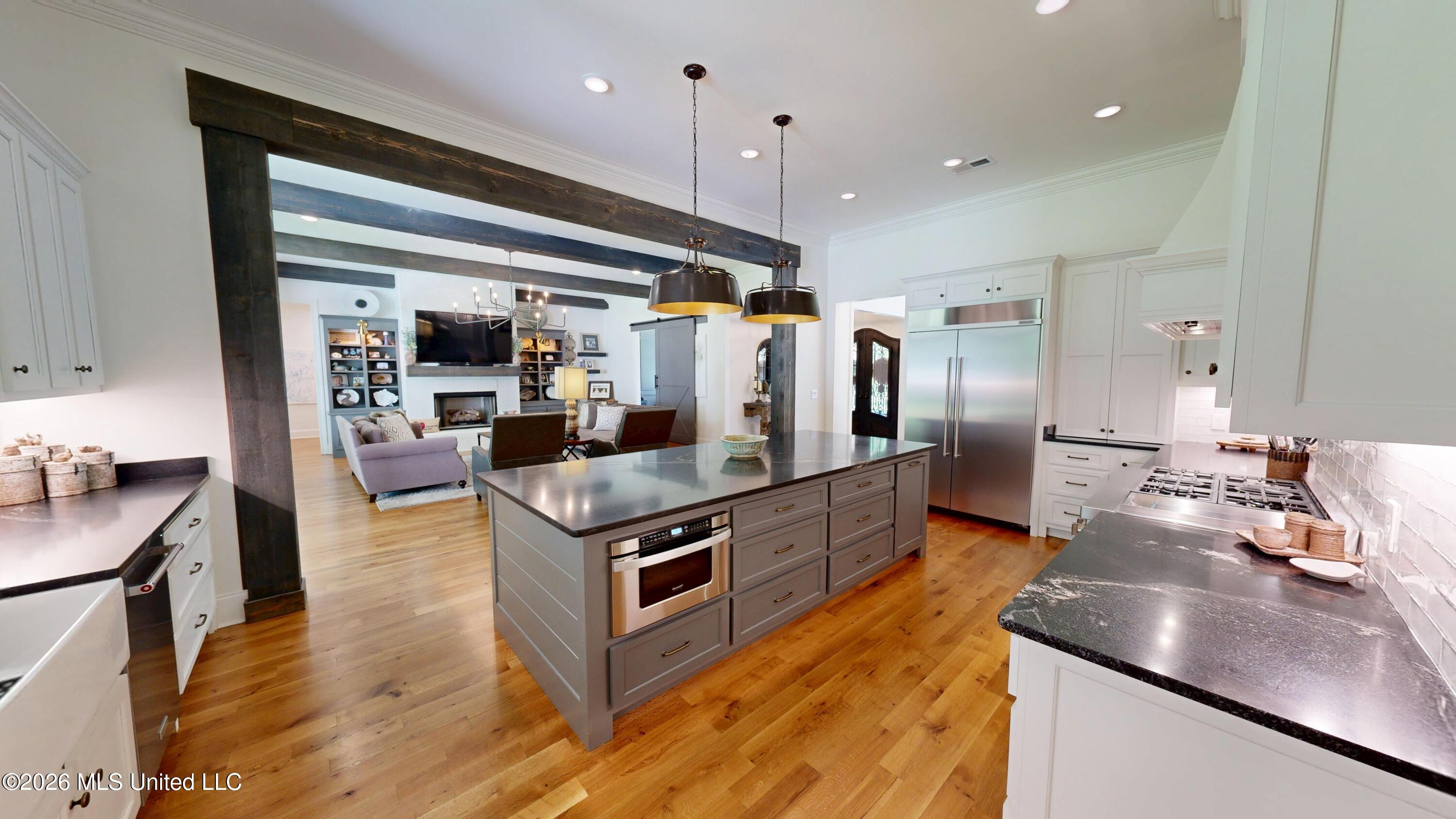 1178 Hickory Ridge Drive Hernando, MS 38632 - Photo 25 of 65 Kitchen
