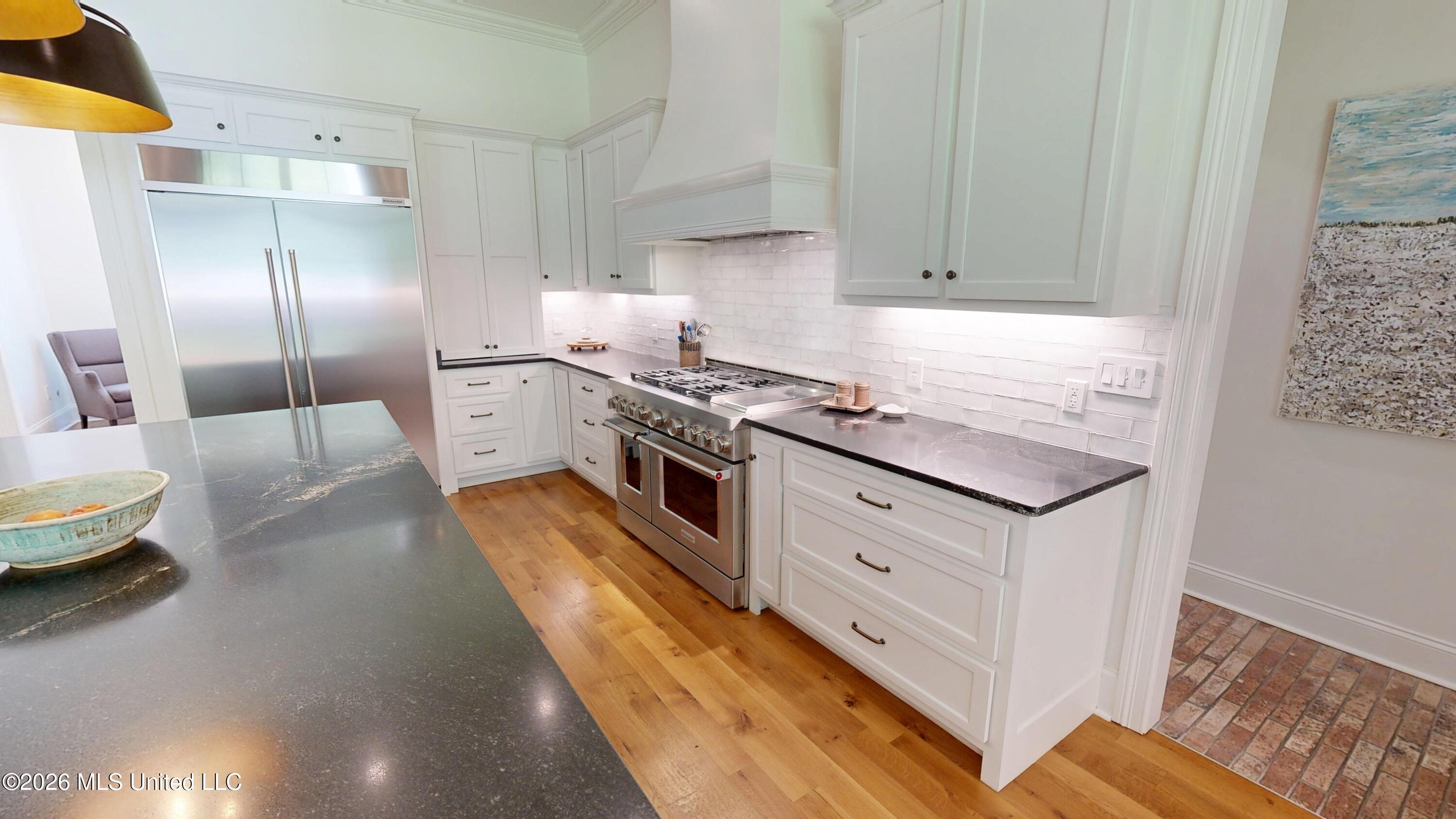 1178 Hickory Ridge Drive Hernando, MS 38632 - Photo 28 of 65 Kitchen