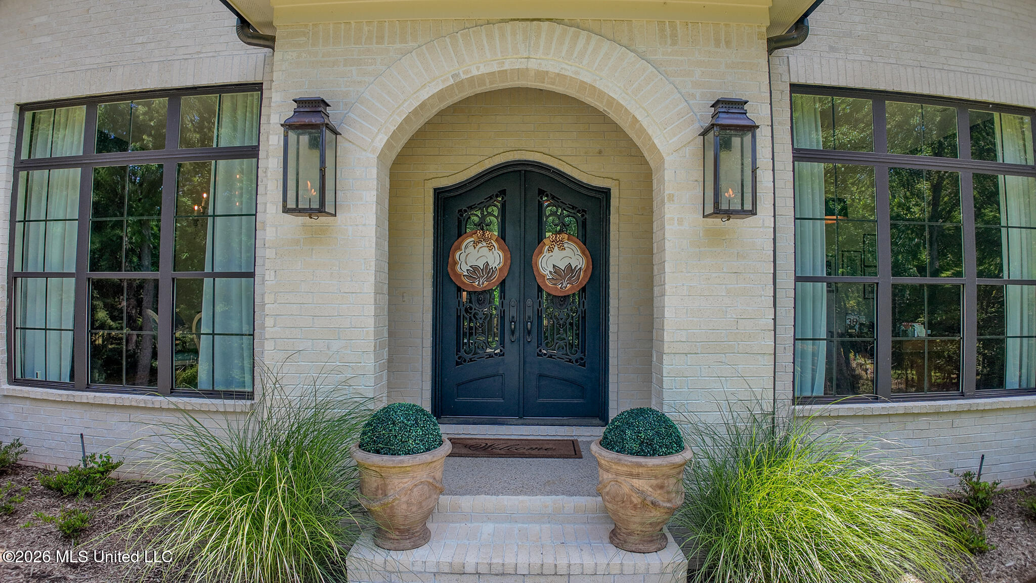1178 Hickory Ridge Drive Hernando, MS 38632 - Photo 8 of 65 Front Door