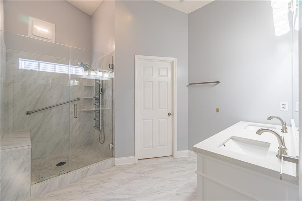 1296 Mandalay Court Southwest Lilburn, GA 30047 - Photo 14 of 21