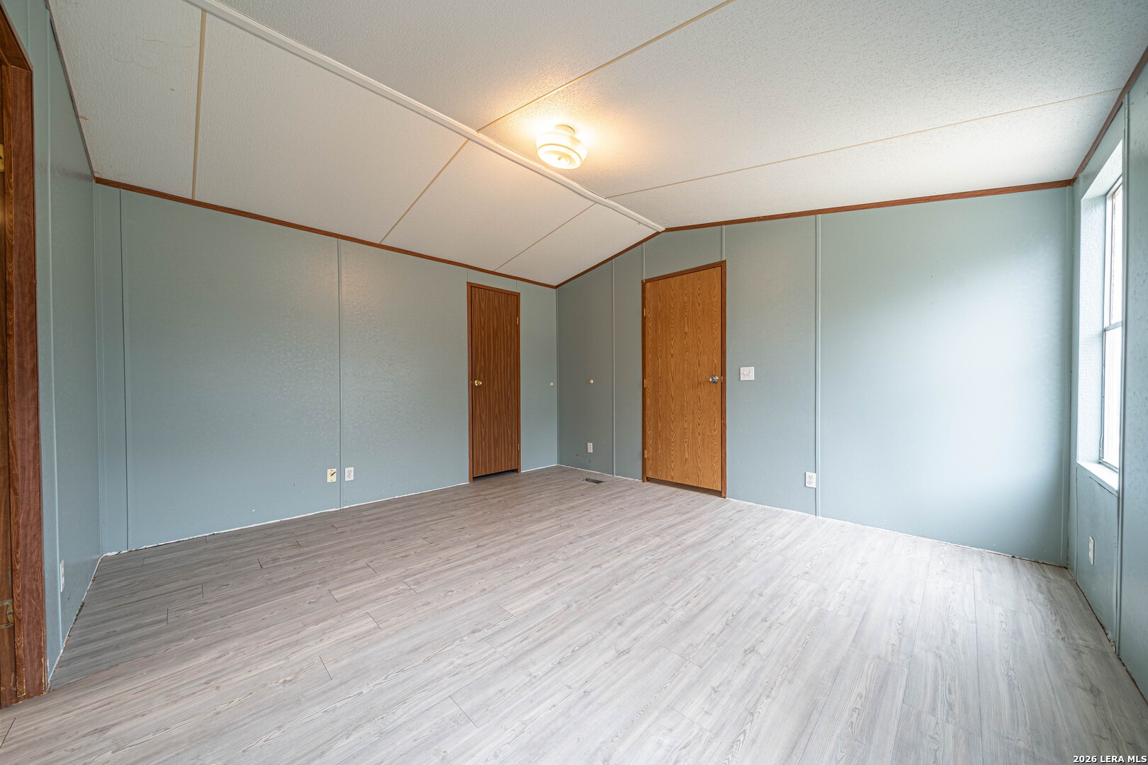 455 Old Castroville Road Bandera, TX 78003 - Photo 16 of 29