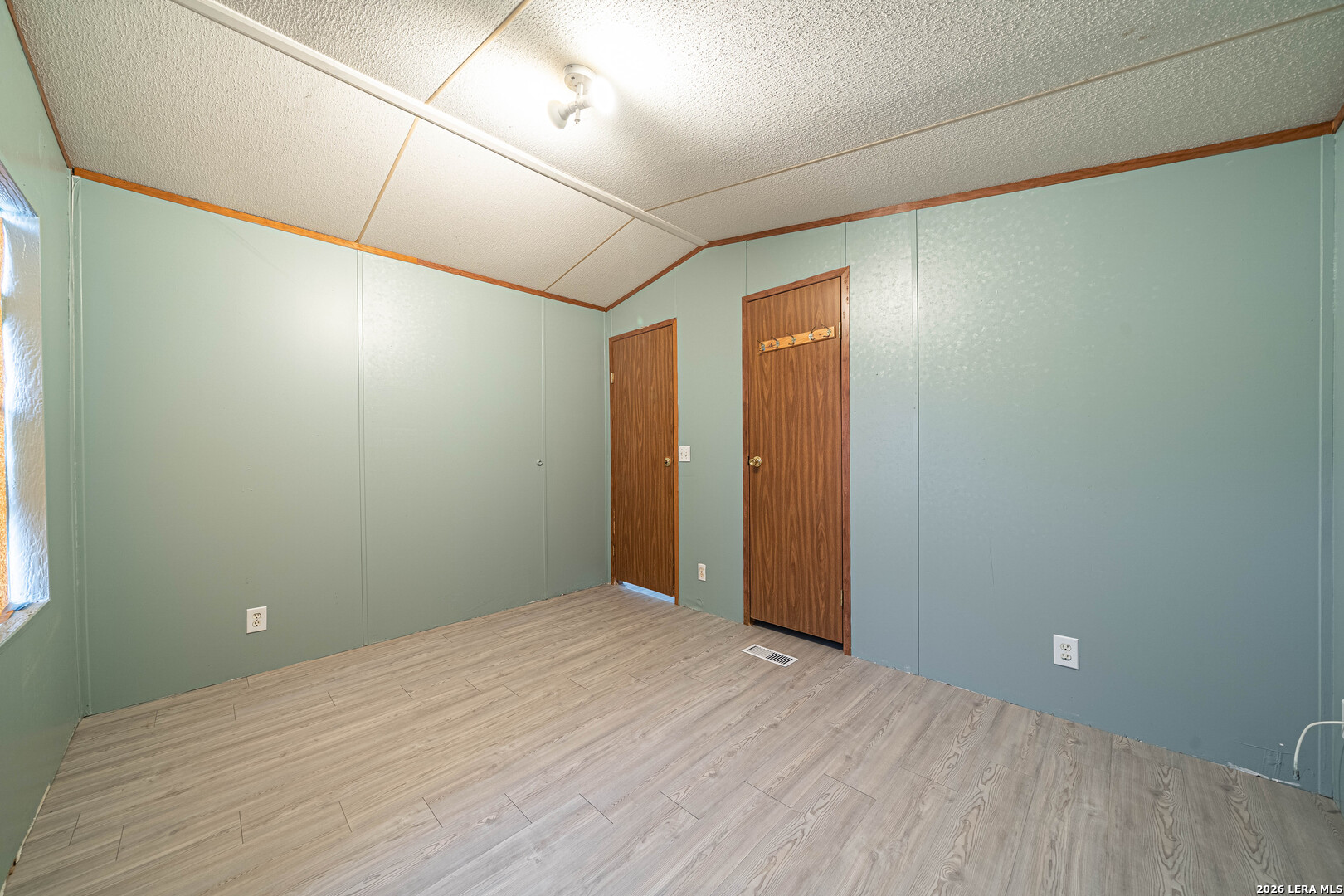 455 Old Castroville Road Bandera, TX 78003 - Photo 24 of 29