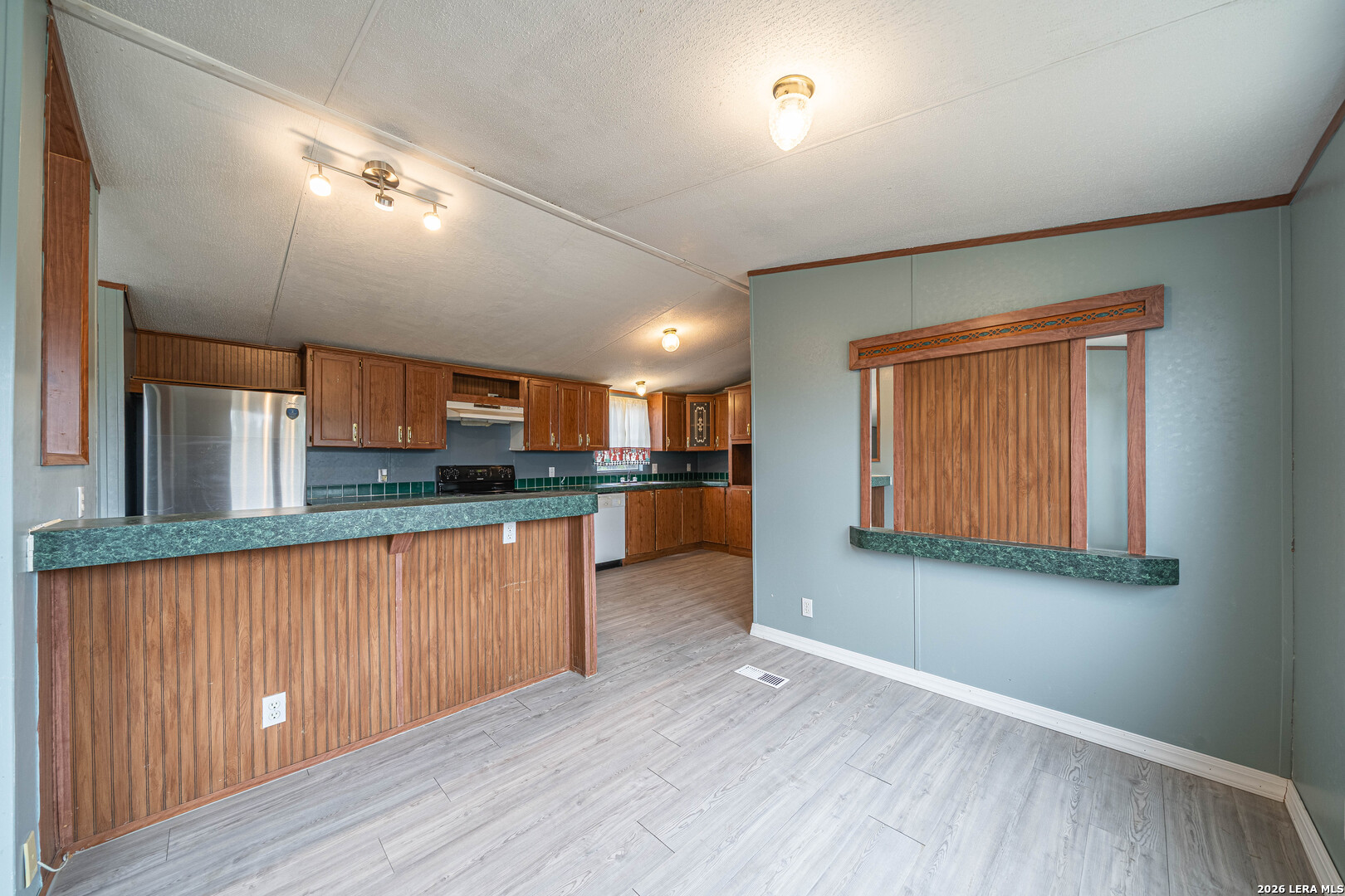 455 Old Castroville Road Bandera, TX 78003 - Photo 9 of 29