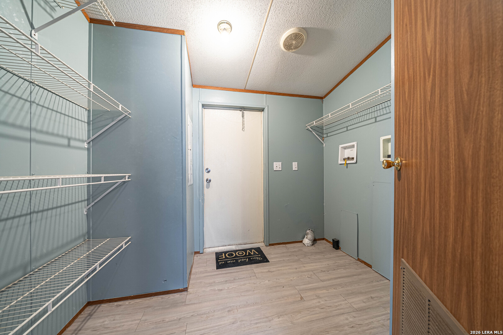 455 Old Castroville Road Bandera, TX 78003 - Photo 10 of 29