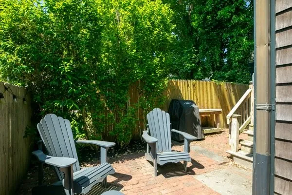 $2,500 | 5 Stewart Street, Newport, RI 02840