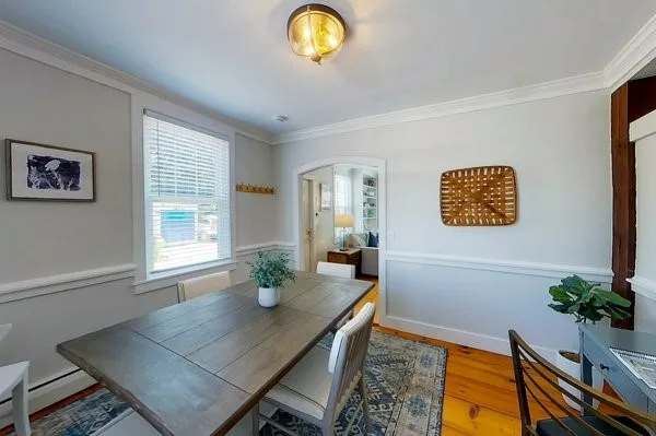 $2,500 | 5 Stewart Street, Newport, RI 02840