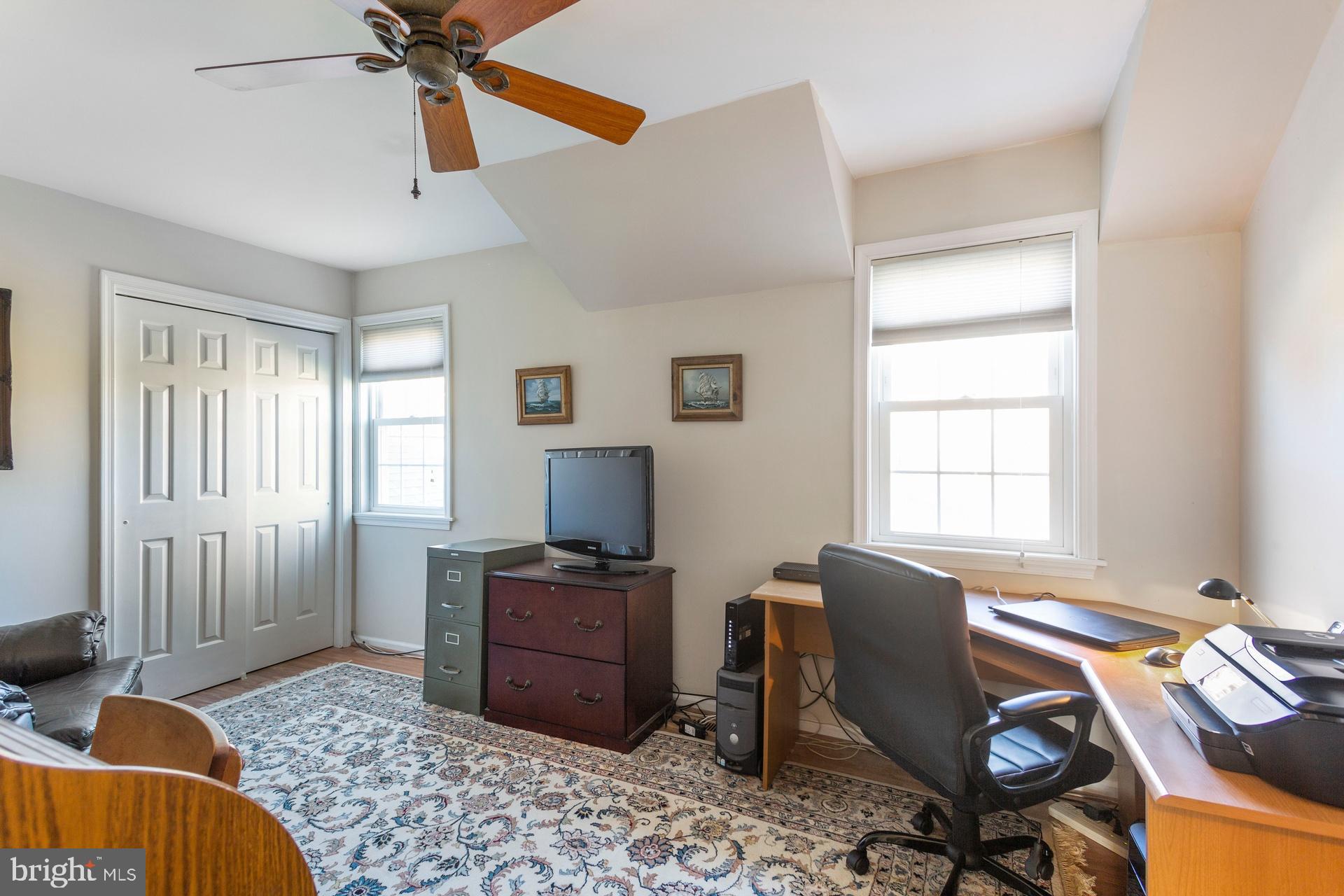 2037 Spring Valley Road Lansdale, PA 19446 - Photo 22 of 34 Gallery Image 22