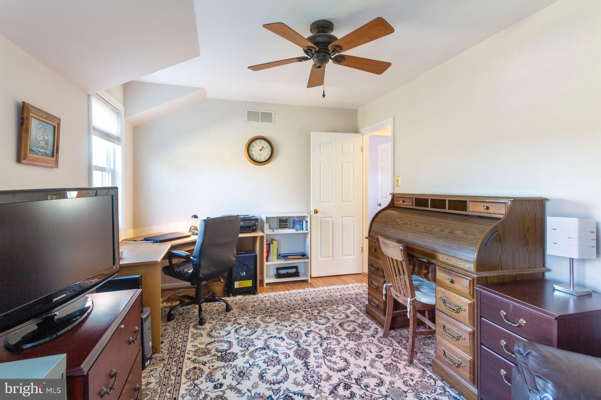 2037 Spring Valley Road Lansdale, PA 19446 - Photo 23 of 34 Gallery Image 23