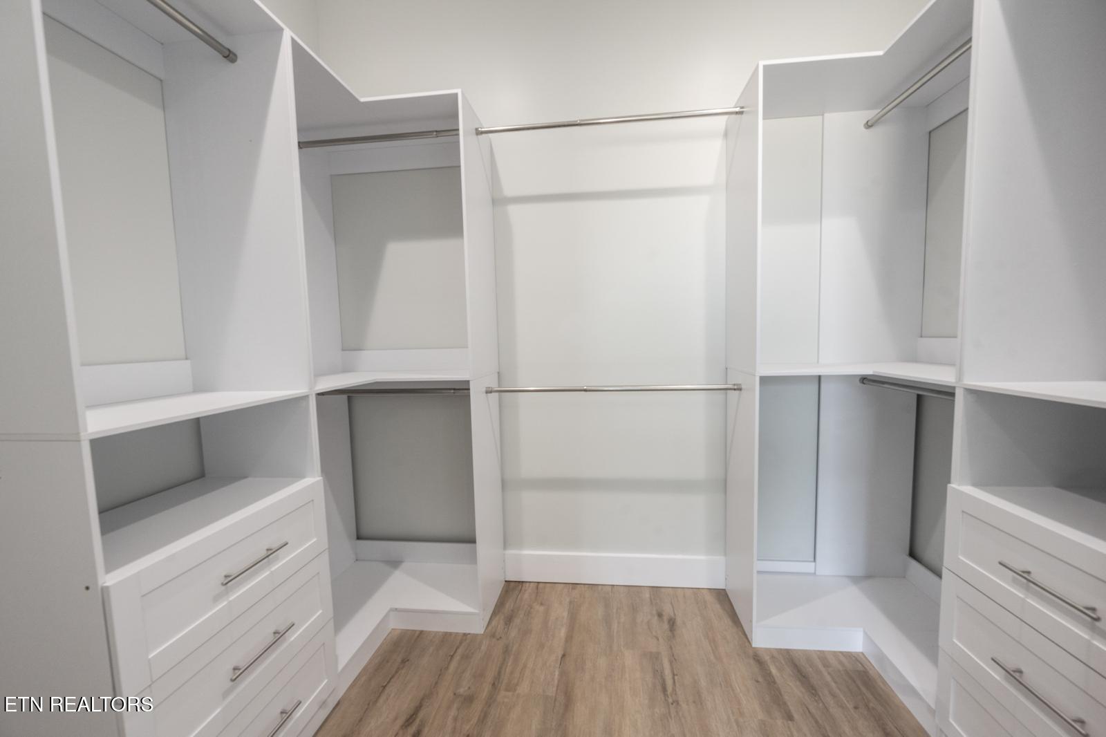 237 Laura Boling Loop Road Strawberry Plains, TN 37871 - Photo 15 of 27 Master Closet