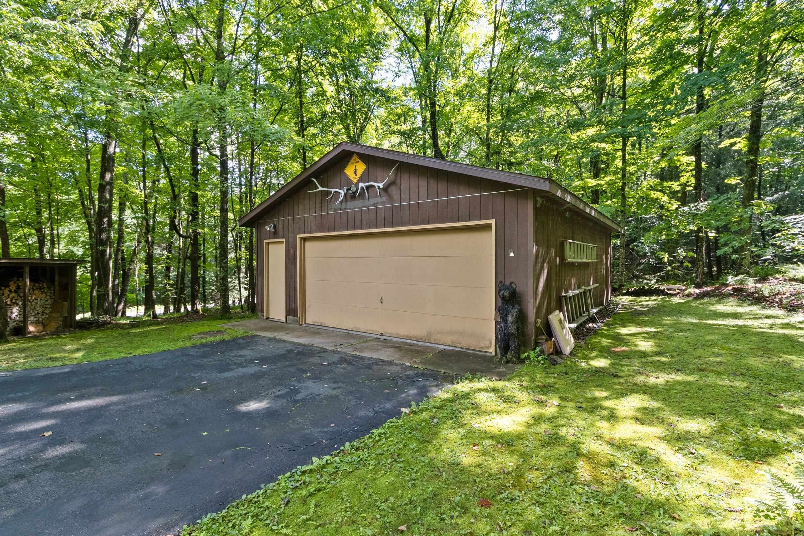 11339 Old 8 Road Crandon, WI 54520 - Photo 12 of 58