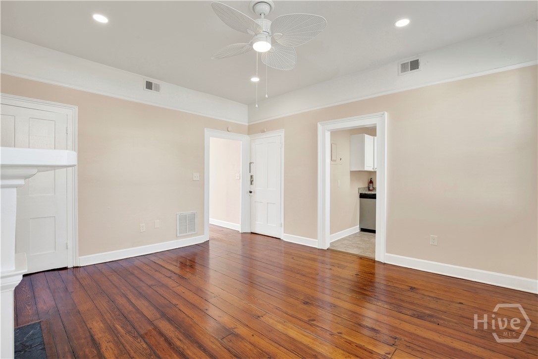 32 East Taylor Street, Unit 2 Savannah, GA 31401 - Photo 13 of 33