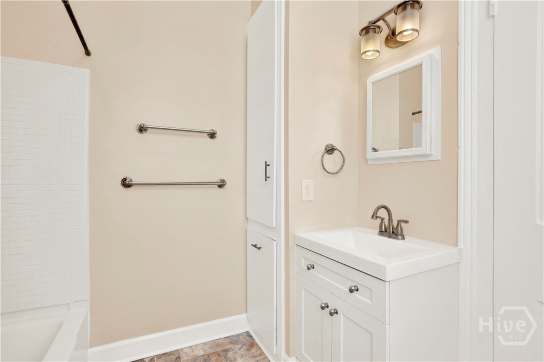 32 East Taylor Street, Unit 2 Savannah, GA 31401 - Photo 27 of 33