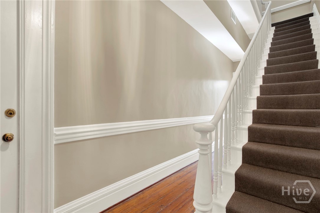 32 East Taylor Street, Unit 2 Savannah, GA 31401 - Photo 6 of 33