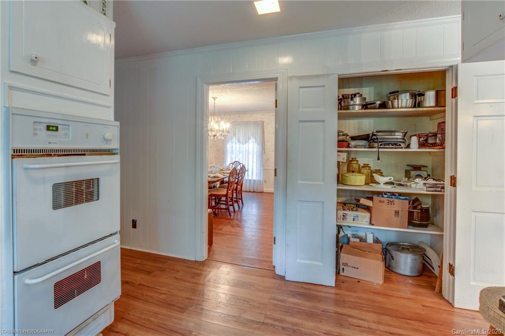 948 Pineview Lakes Road Chester, SC 29706 - Photo 13 of 40 Gallery Image 13