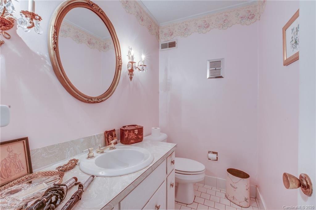 948 Pineview Lakes Road Chester, SC 29706 - Photo 19 of 40 Gallery Image 19
