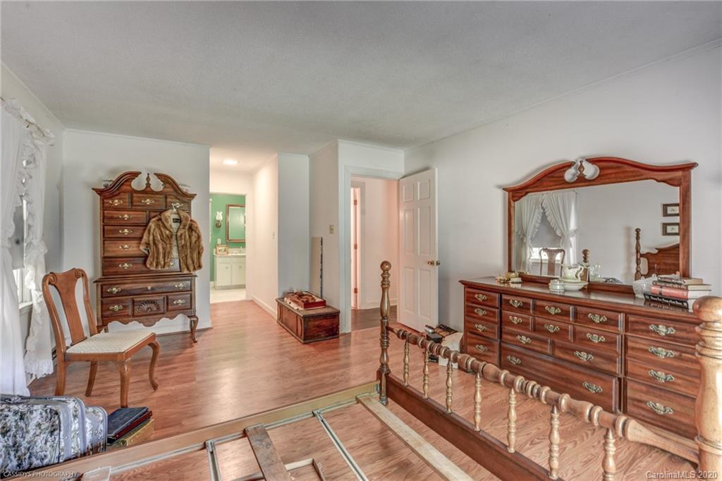 948 Pineview Lakes Road Chester, SC 29706 - Photo 22 of 40 Gallery Image 22