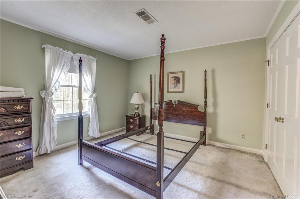 948 Pineview Lakes Road Chester, SC 29706 - Photo 24 of 40 Gallery Image 24