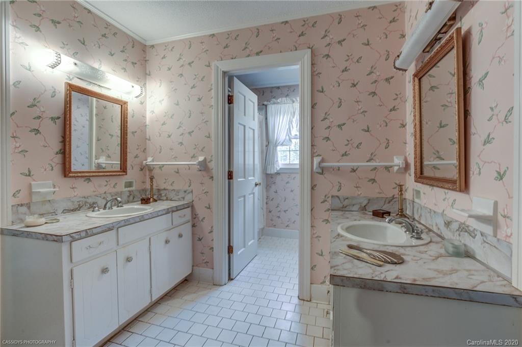 948 Pineview Lakes Road Chester, SC 29706 - Photo 26 of 40 Gallery Image 26