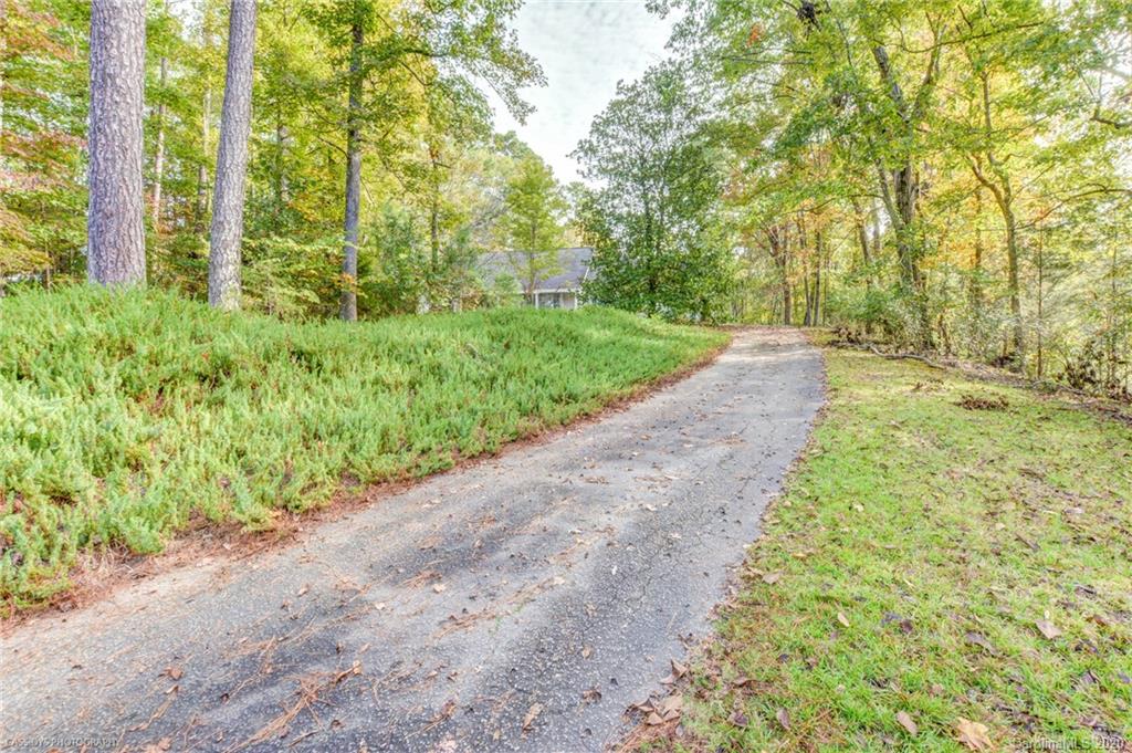 948 Pineview Lakes Road Chester, SC 29706 - Photo 34 of 40 Gallery Image 34