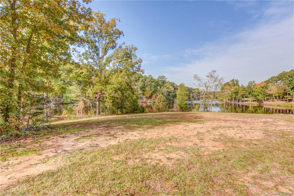 948 Pineview Lakes Road Chester, SC 29706 - Photo 39 of 40 Gallery Image 39