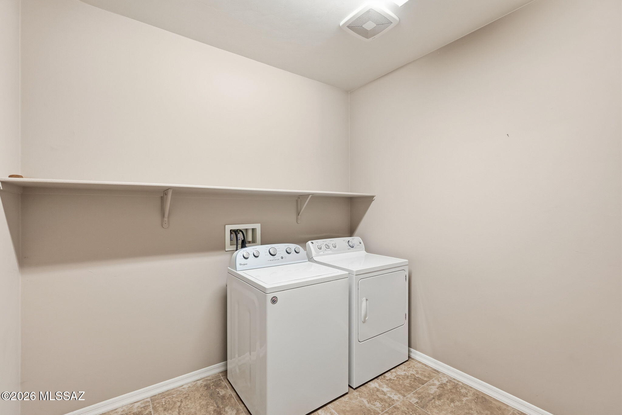 39054 South Running Roses Lane Tucson, AZ 85739 - Photo 36 of 44