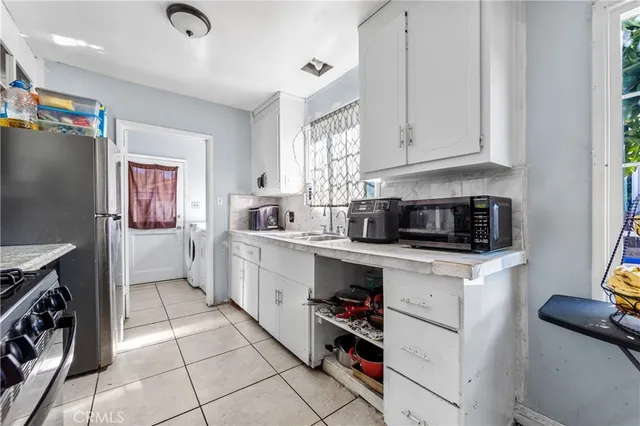 $850,000 | 2137 Tamy Lane, Santa Ana, CA 92706