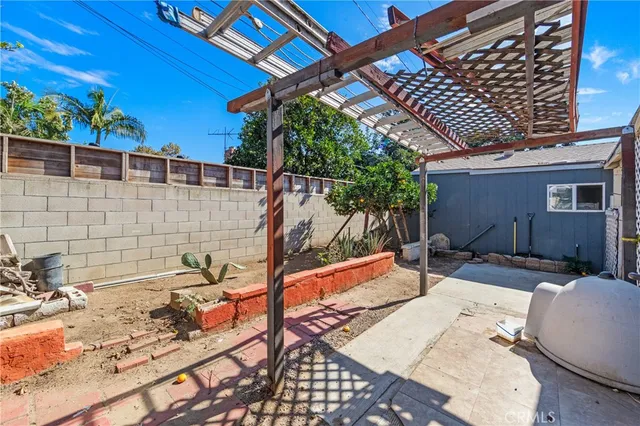 $850,000 | 2137 Tamy Lane, Santa Ana, CA 92706