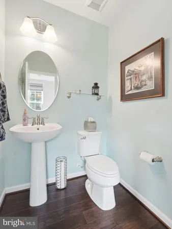 $814,900 | 2538 Baldwin Crescent Northeast, Washington, DC 20018