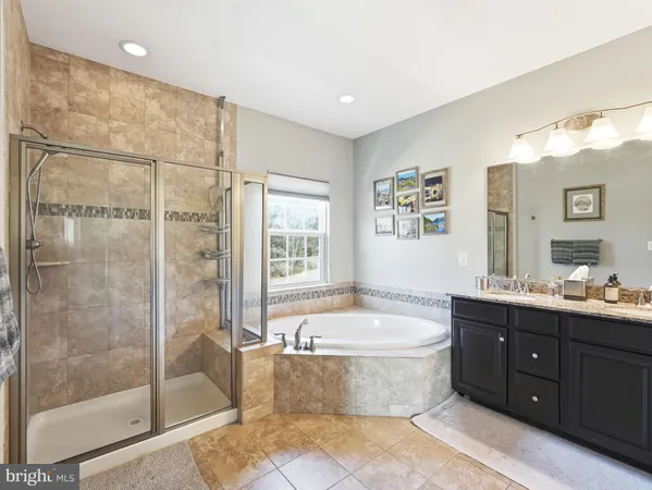 $814,900 | 2538 Baldwin Crescent Northeast, Washington, DC 20018