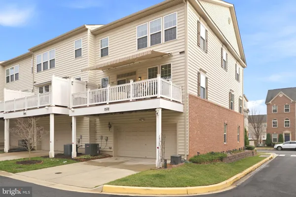 $814,900 | 2538 Baldwin Crescent Northeast, Washington, DC 20018