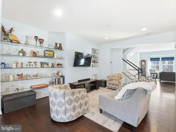 $814,900 | 2538 Baldwin Crescent Northeast, Washington, DC 20018