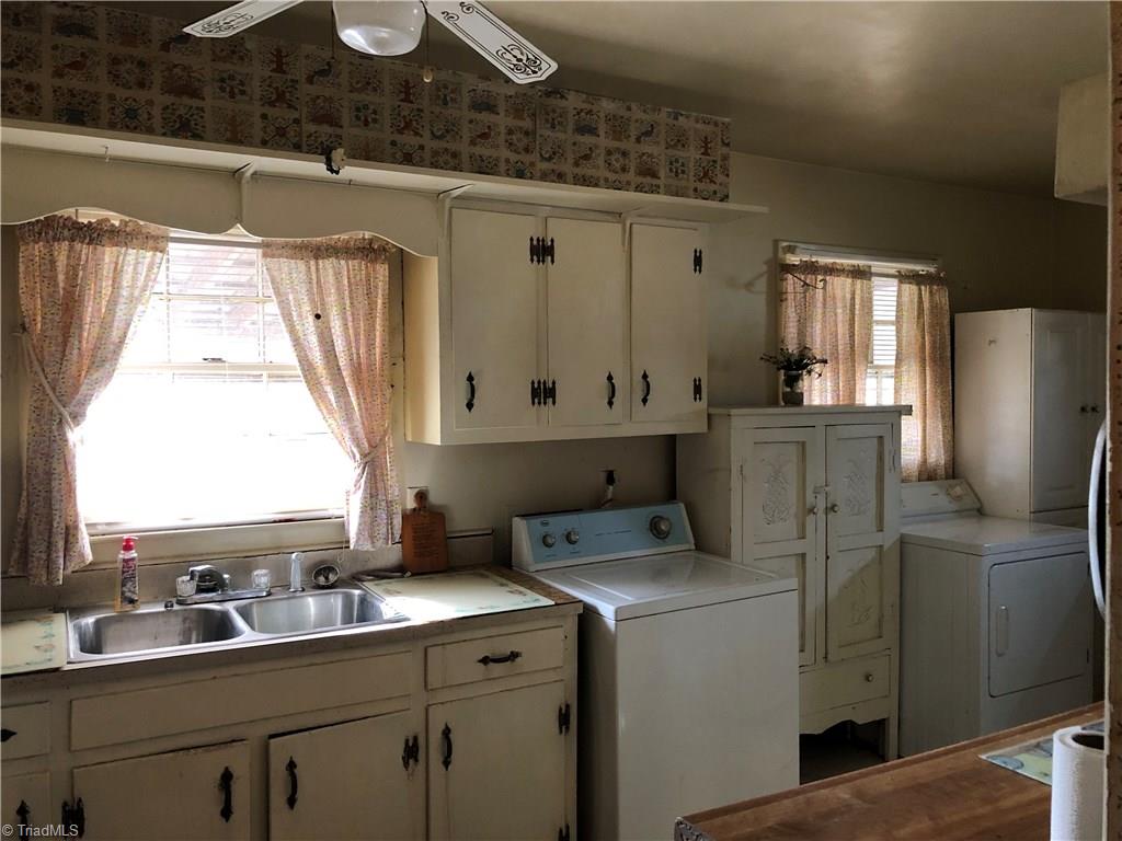 7805 Sutter Road Greensboro, NC 27455 - Photo 10 of 29 Gallery Image 10