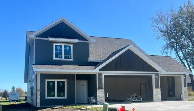 $484,362 | 520 Leonard Street, Hawley, MN 56549