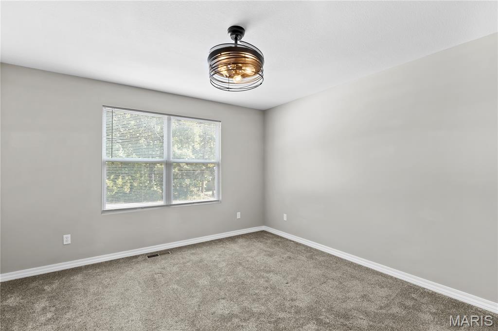 9841 Ridgecrest Drive Hillsboro, MO 63050 - Photo 11 of 21