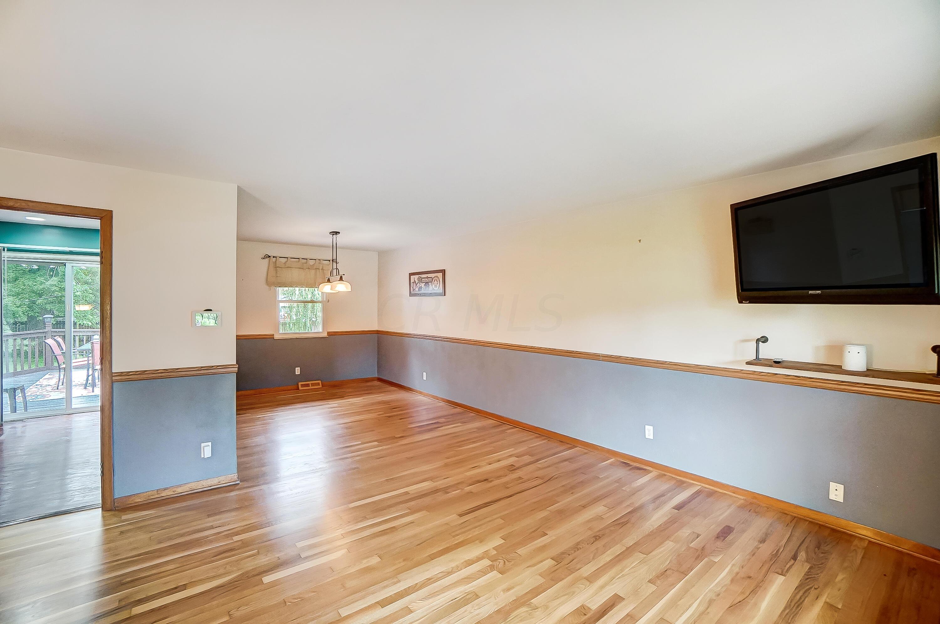 4326 Charlotte Road Obetz, OH 43207 - Photo 7 of 36 007