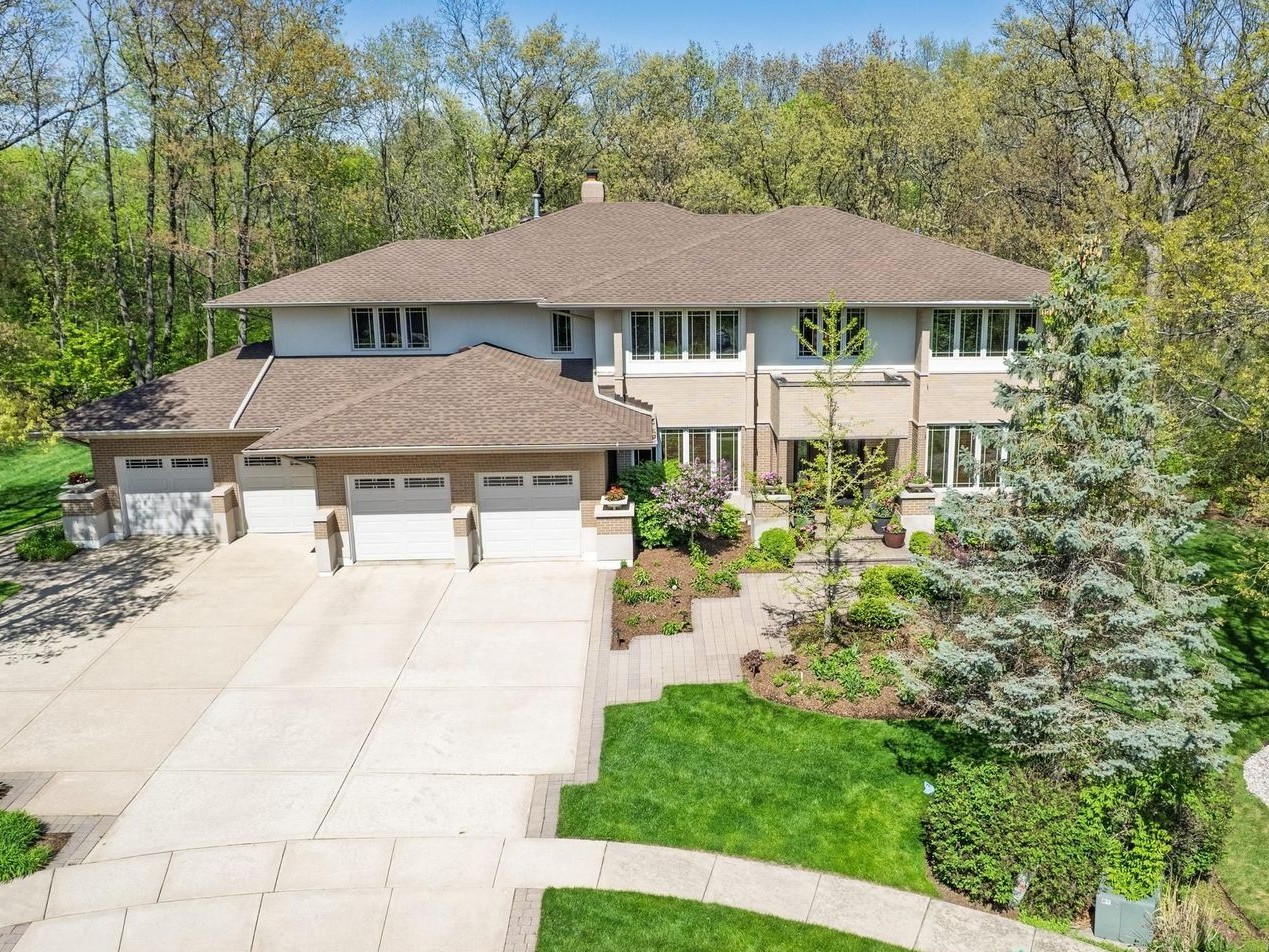 13001 Ravine Drive Lemont, IL 60439 - Photo 1 of 72