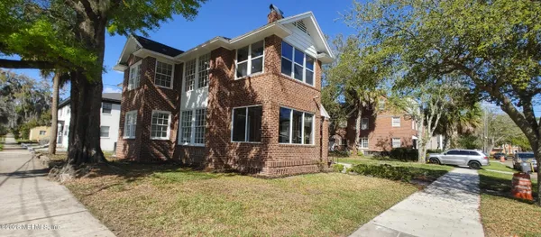 $2,400 | 2149 St Johns Avenue, Jacksonville, FL 32204