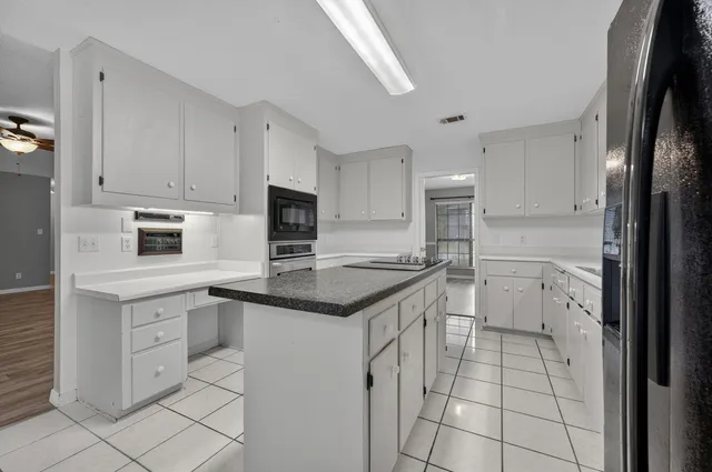 $449,900 | 3 Neptune Drive, Mary Esther, FL 32569