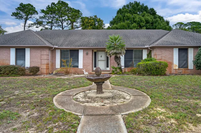 $449,900 | 3 Neptune Drive, Mary Esther, FL 32569