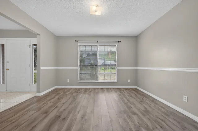 $449,900 | 3 Neptune Drive, Mary Esther, FL 32569