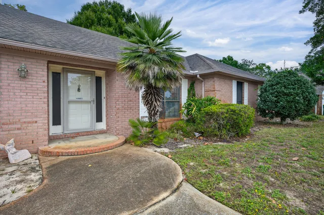 $449,900 | 3 Neptune Drive, Mary Esther, FL 32569