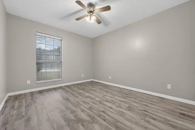 $449,900 | 3 Neptune Drive, Mary Esther, FL 32569