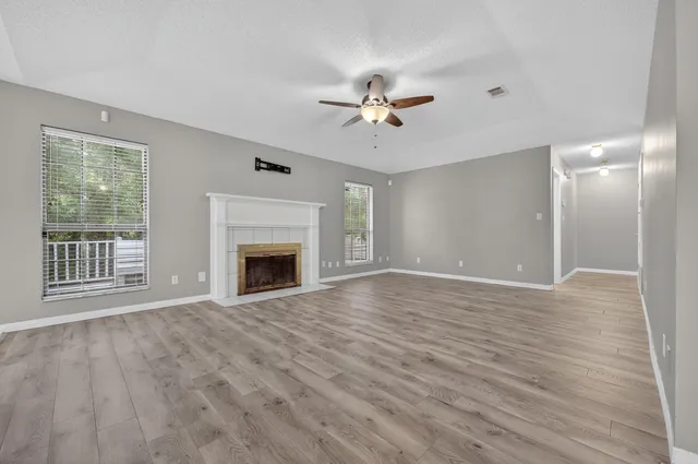 $449,900 | 3 Neptune Drive, Mary Esther, FL 32569