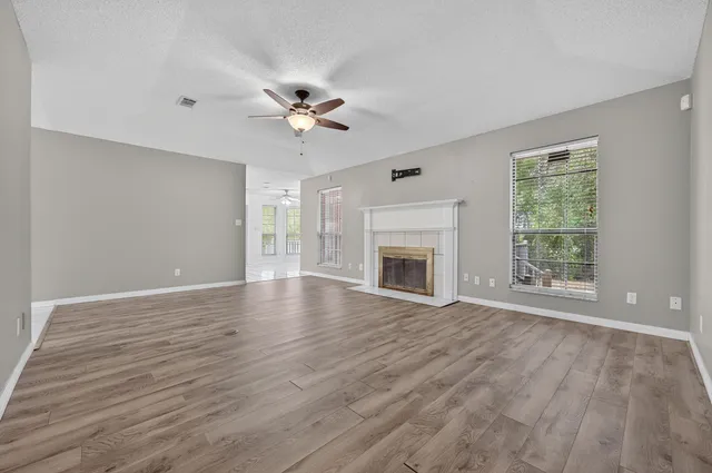 $449,900 | 3 Neptune Drive, Mary Esther, FL 32569