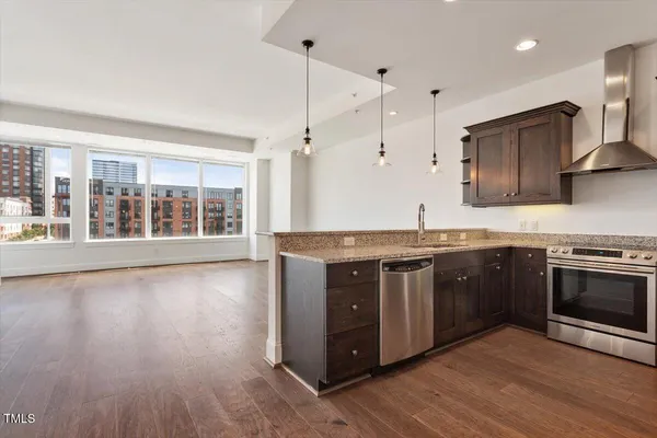 $1,450 | 400 West North Street, Unit 732, Raleigh, NC 27603