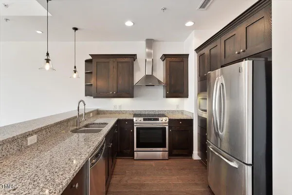 $1,450 | 400 West North Street, Unit 732, Raleigh, NC 27603