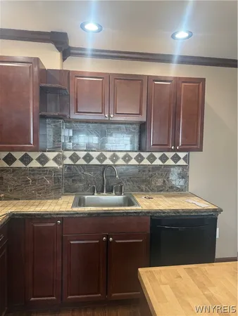 $2,500 | 80 Delaware Road, Tonawanda, NY 14217