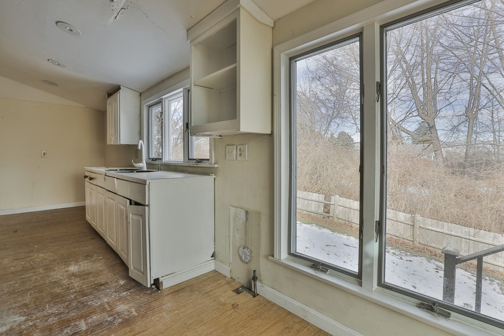 15 Stagehill Road Ipswich, MA 01938 - Photo 14 of 22